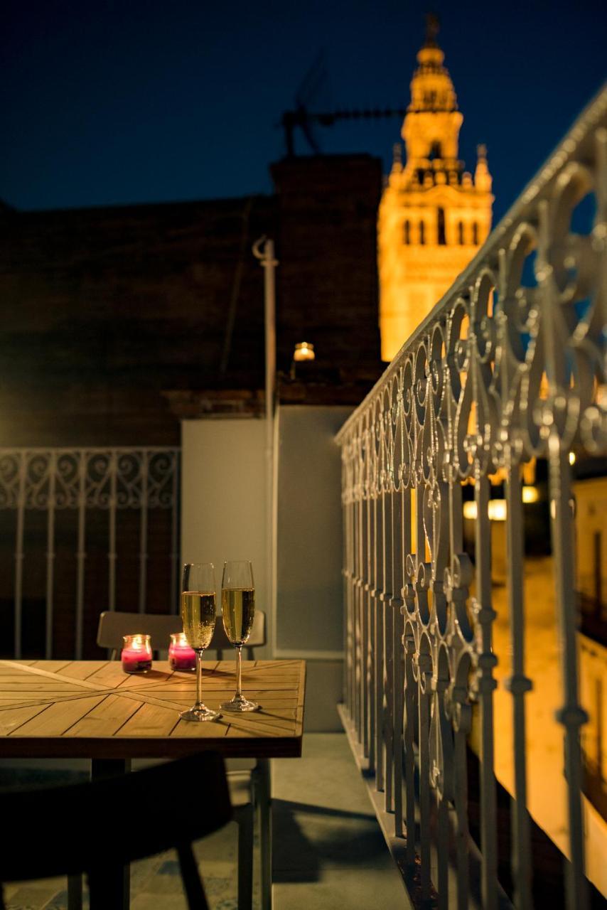 Lukanda Placentines Seville Exterior photo